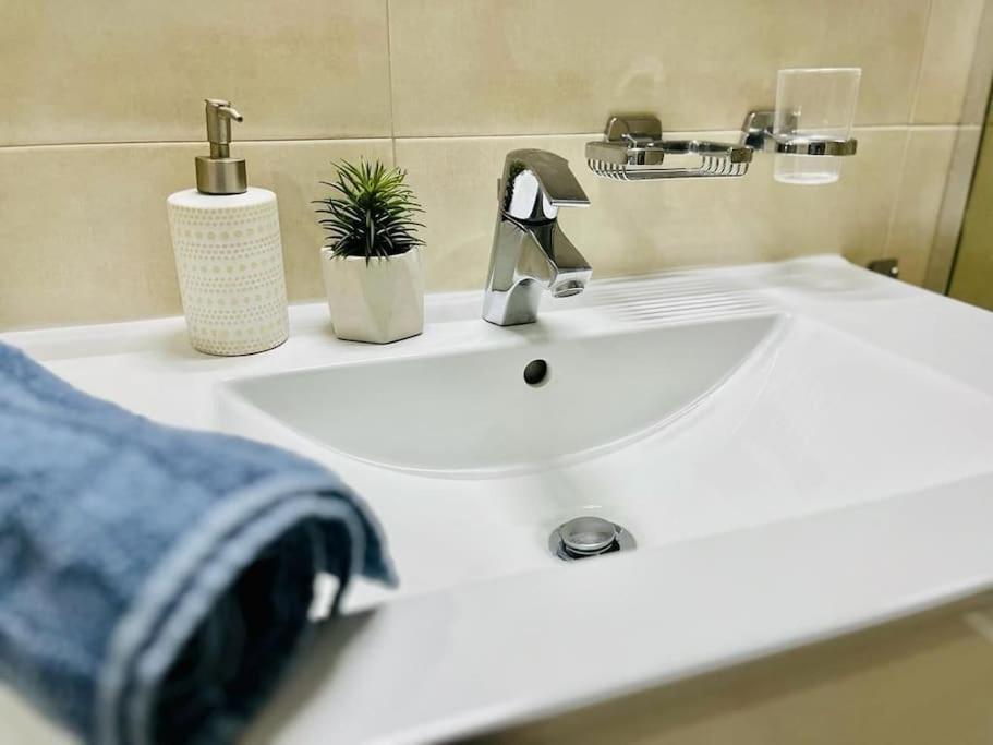 Luxe Appartement Op 50 Meter Van Zee In Moraira Kültér fotó